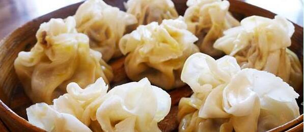 内蒙古塞上明珠呼和浩特旅游攻略探寻美食踪迹