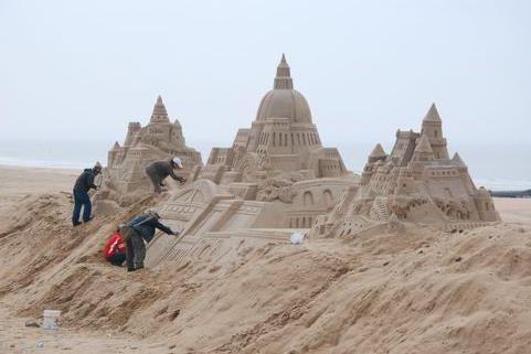 ��ס��ˬ��ɽ�����������＾���μ�¼