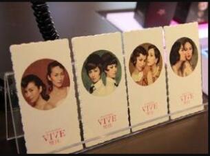 ˫������˪