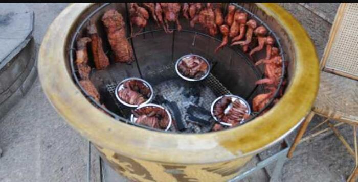 ��������