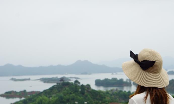 ��������Щ�ʺ���ĩ�εĵط���