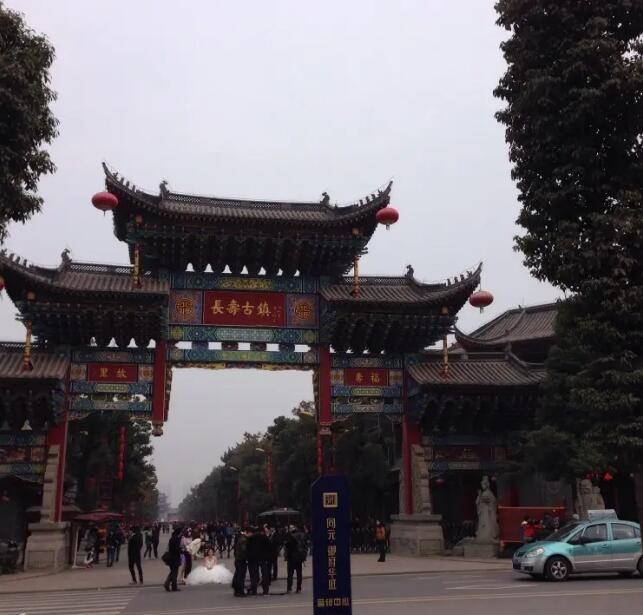 ���ٹ���