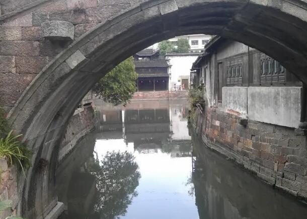 �������й���