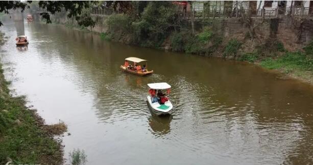 ���Ϫ����