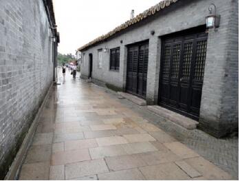 ���Ź���