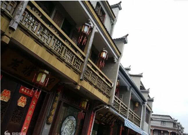 ����̩������