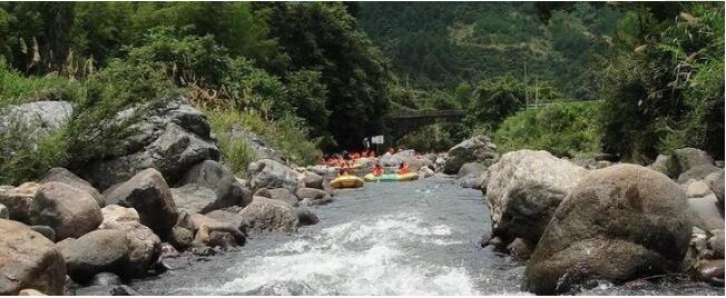 千岛湖九龙溪漂流