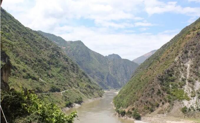 怒江大峡谷