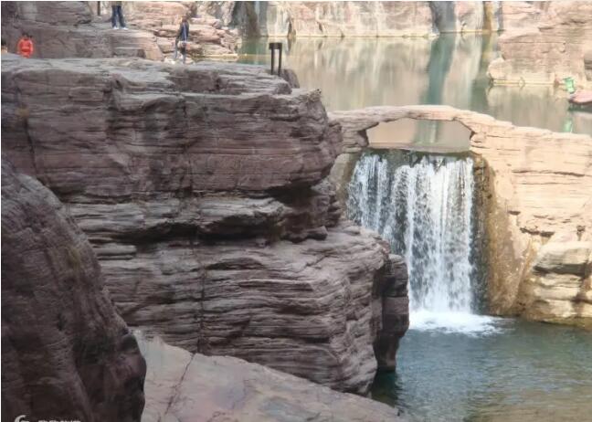 ������̨ɽ̶��Ͽ