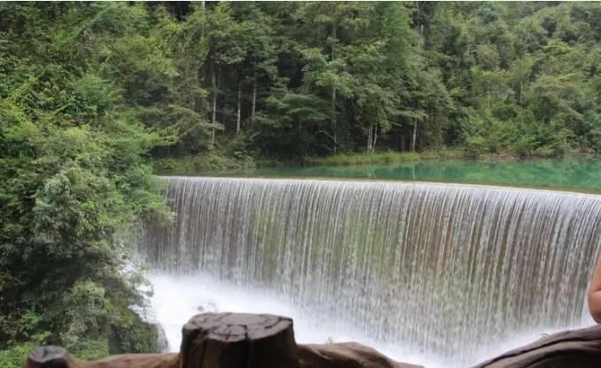 �󲨴��߿׾���