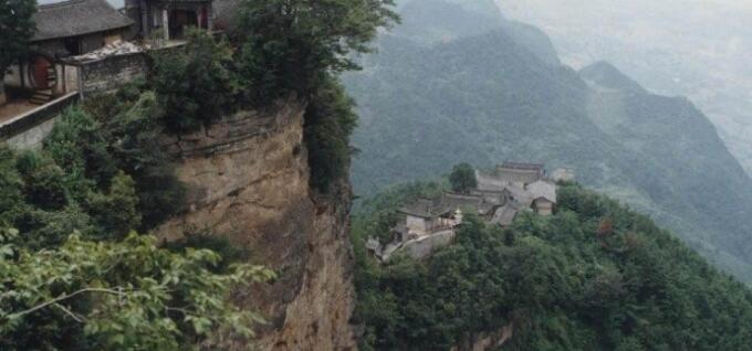 ¤������Ͽ