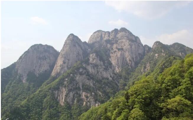 ��������ɽ