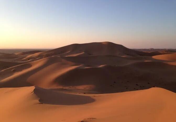 �������ڸ������������