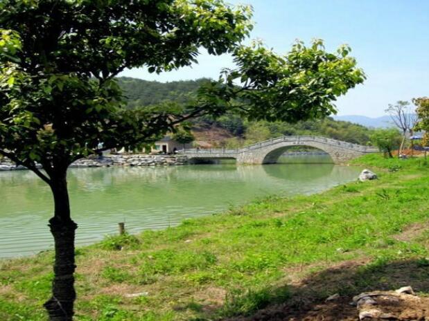 桐庐红石湾景区