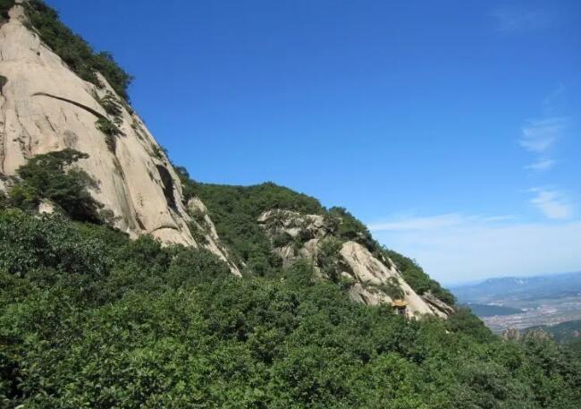 �������ɽ