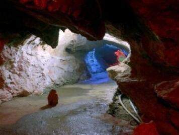 黄石仙岛湖观音洞