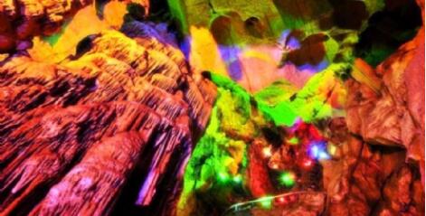 淅川县八仙洞景区.