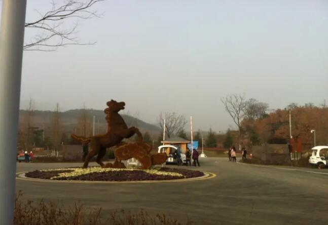 �ൺ����ɽ��ѩ��