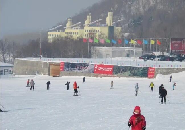 帽儿山哈体院小山滑雪场