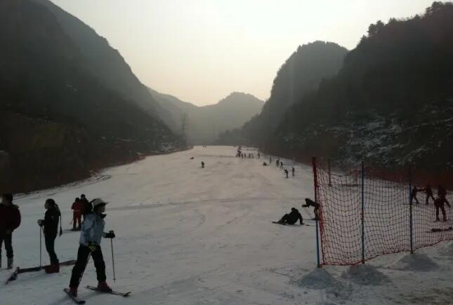 �߲�����ѩ��