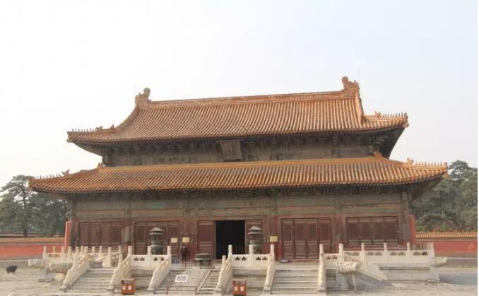 �ӱ�����������