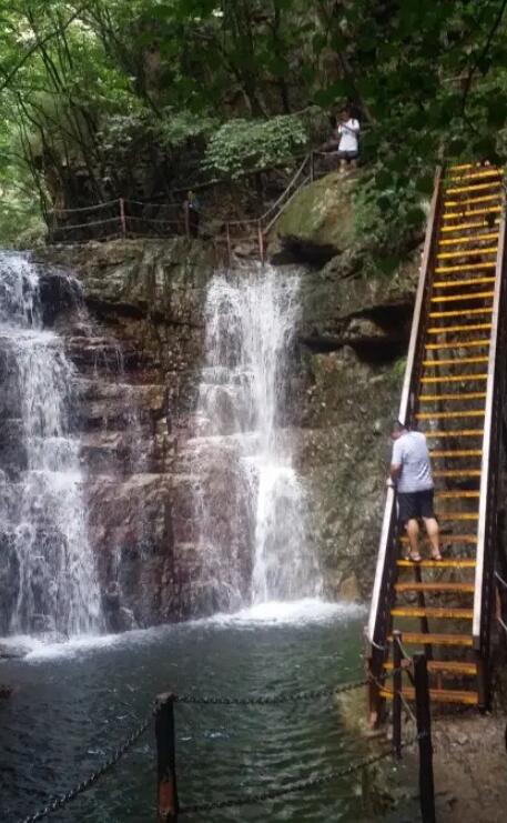 �е���¡����ɽ.