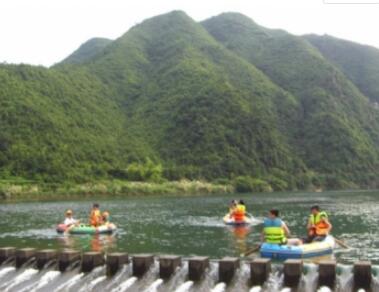 ����ʯ����Ư��