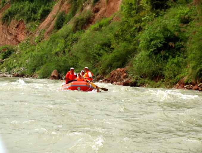 ���½�Ư��