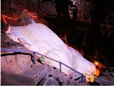 ����ɽС��Ͽ����.