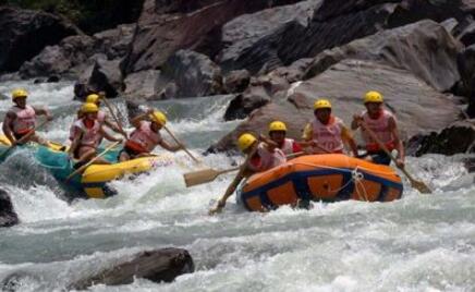 台山龙潭峡漂流.