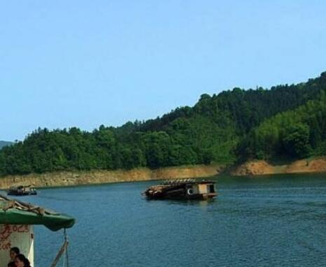 �����߶�Ϫ