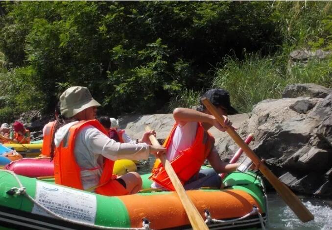 ���ռ�Ϫ��Ư��