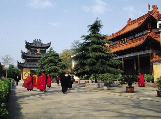 ��������ɽ��