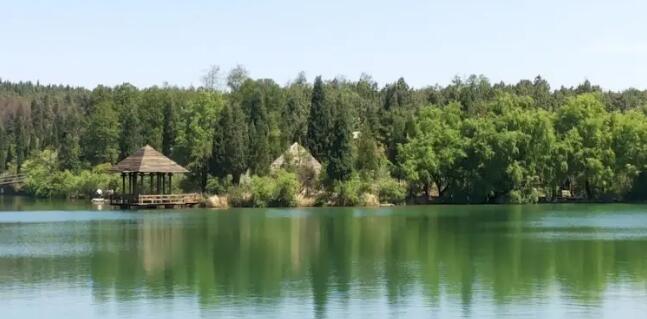 沾益县珠江源旅游景区,