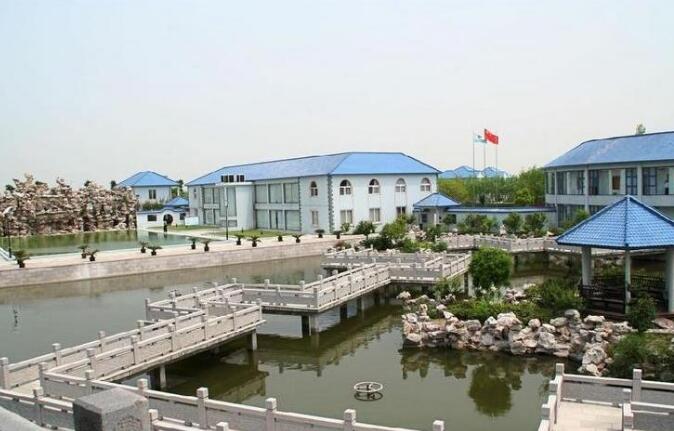 �Ϻ���¡��̬԰��