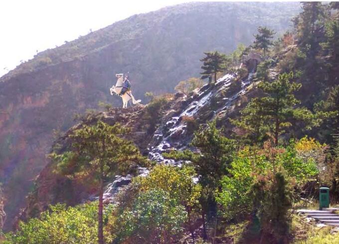 ��������ɽ�����ڣ�