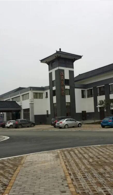 �������ɽ����羰����