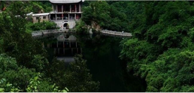 �鱦����ɽ��