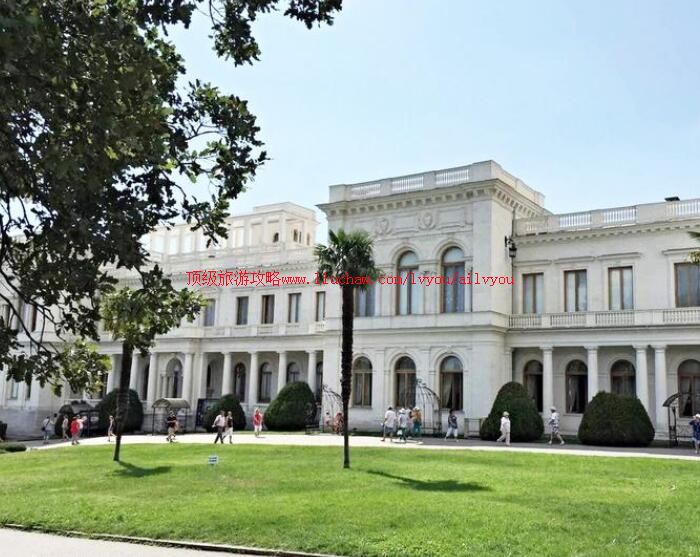 雅尔塔里瓦几亚宫旅游攻略