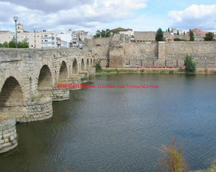 西班牙梅里达遗址旅游攻略