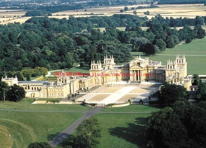 Ӣ���׶��𼪶�ׯ԰���ι���