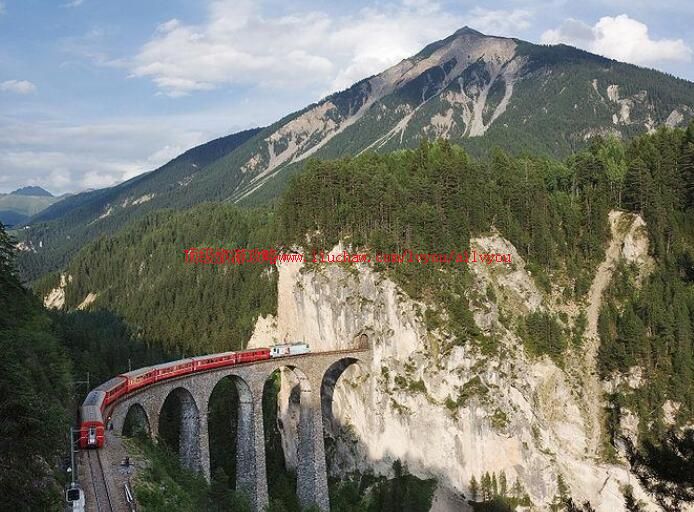 瑞士雷塔恩铁路旅游攻略