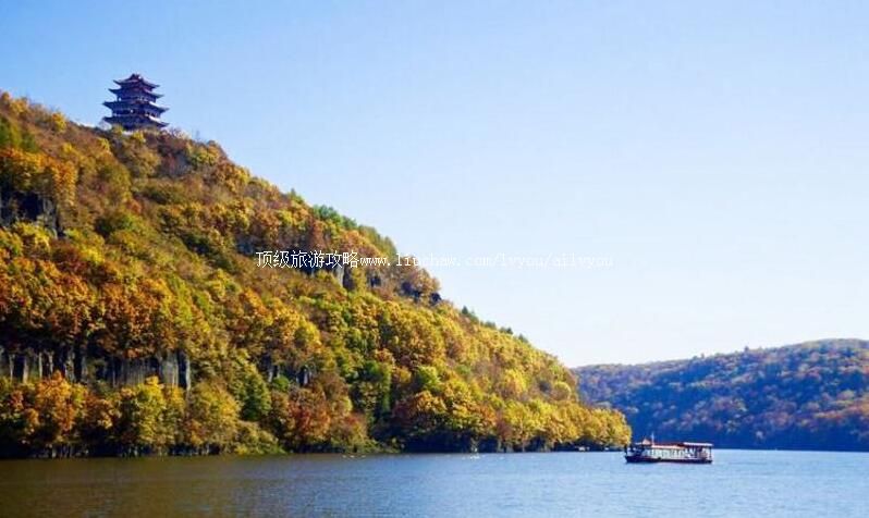 4A���ֺ�ʯ����ɭ�ֹ�԰���ι���