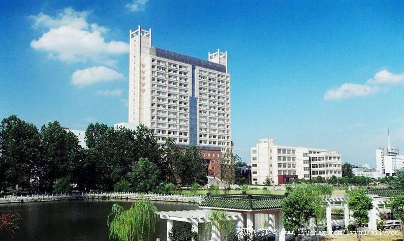 湖北武汉理工大学校园风光旅游攻略