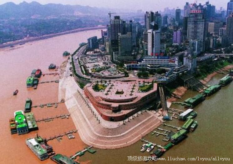 重庆朝天门广场旅游攻略