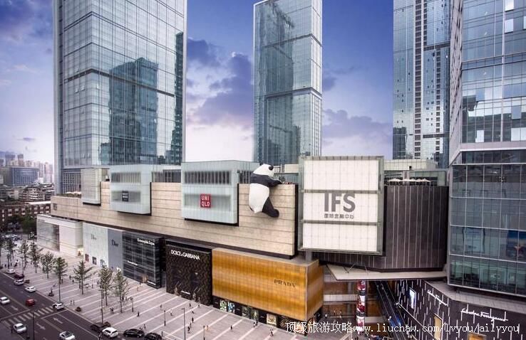 四川成都国际金融中心IFS熊猫旅游攻略