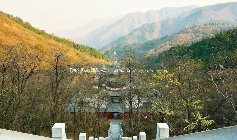 4Aɽ����ƽ�װ�ɽ�羰�����ι���