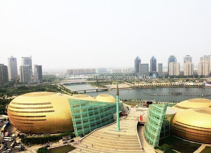 河南艺术中心旅游攻略