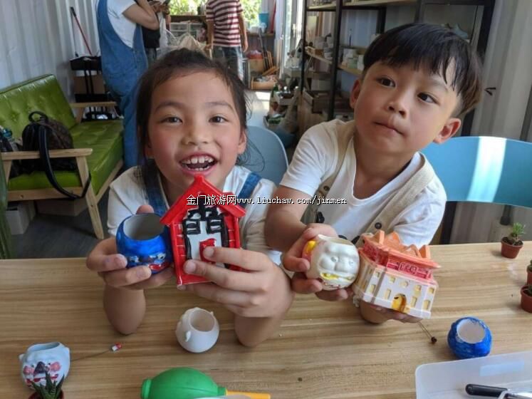 ���T��ɫˮ������L