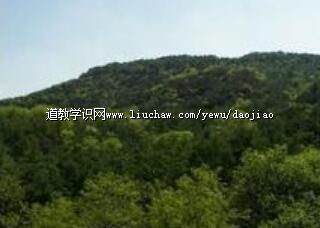 ��ɽ���칬